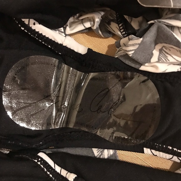 SOLD ON MERCARI! Anne Cole black white floral - Picture 8 of 8